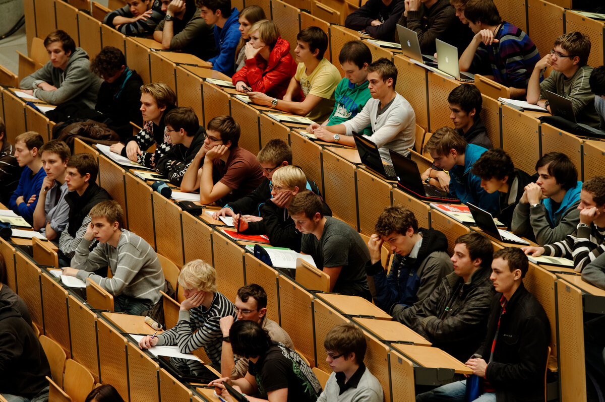 Bayern bei StudienAnfängern ohne Abitur im Mittelfeld