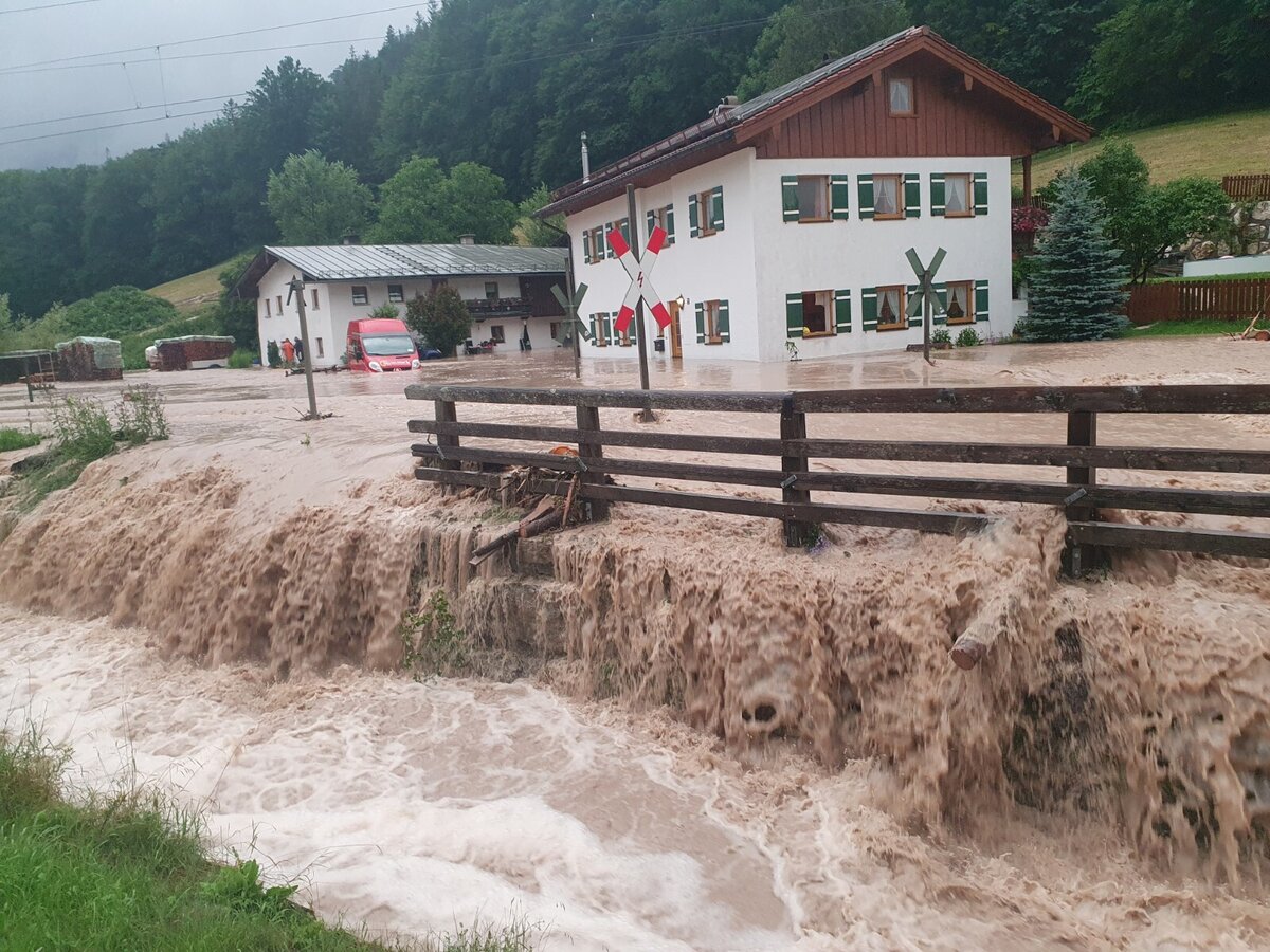 Unwetter führen zu Hochwasser in Bayern