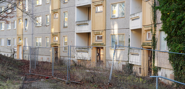 Warum so viele Immobilien von Erbengemeinschaften leer stehen