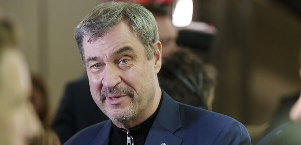 Wegen steigender Spritpreise: CSU-Chef Söder fordert Erhöhung der Pendlerpauschale