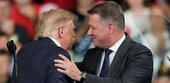 Mehrheit findet Auftritt von Audi-Chef mit Trump falsch