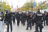 Jugendproteste: Wirtschaftsverbände fordern mehr Polizeipräsenz
