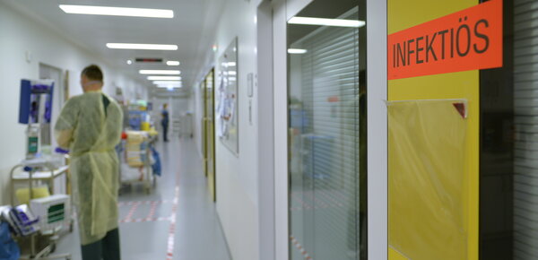 "Erfüllungsgehilfe der Lokalpolitik" - TK-Chef warnt Schwarz-Rot vor Ausnahmen bei Klinikreform