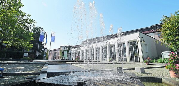 Wenn jede Kleinigkeit genehmigt werden muss - die Zahl der Haushaltssperren nimmt weiter zu