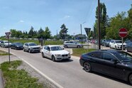 Immer mehr  Fahrzeuge - wenn Landliebe zur Autoliebe wird