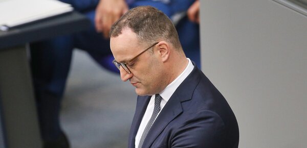 Spahn-Rücktritt: Abrupter Sturz eines Aufsteigers 