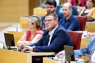 Mehrheit der Landtagsabgeordneten hält an Diätenerhöhung fest