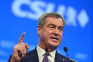Söder schießt gegen AfD und Soziale Medien: "Keine Fake-News in den WhatsApp-Gruppen"