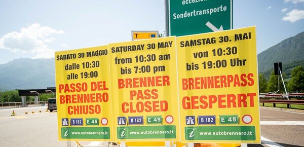 Staus, Blockabfertigungen, jetzt Demo und Vollsperrung