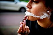 Drogenkonsum von Jugendlichen: Nikotin-Liquids und Schlimmeres