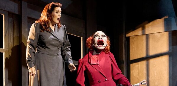 Münchner Opern: Barockflop versus Horror-Highlight 