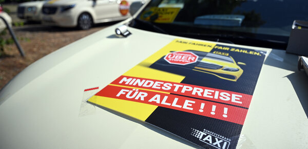 Klagen gegen Mindestpreise für Uber und Co.