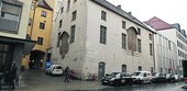 „Da geht es immer nur um Reibach“: Der Leerstand von Münchens zweitältestem Gebäude sorgt für Unmut