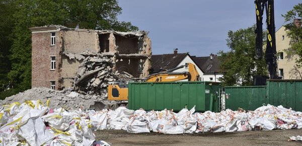 Heimatschützer: Wo hätte die Abrissbirne nicht kommen dürfen?