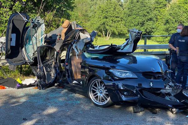 Vier Tote Bei Unfall In Oberbayern Insgesamt Acht Seit Freitag