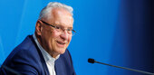Innenminister Herrmann: Mein Glaube gibt mir in schweren Zeiten Halt 