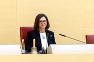 Aigner träumt nach Knie-OP von Wanderung in Alpen