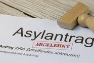EU-Parlament stimmt Abschiebezentren in Drittstaaten zu 