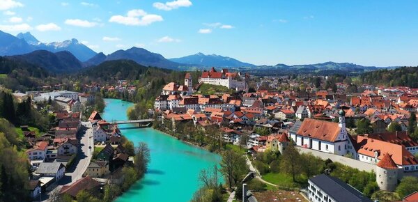 Wirtschaftsfaktor Tourismus: Füssen und Dinkelsbühl punkten