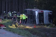 Auf dem Weg zur Wiesn: Reisebus auf A96 umgekippt - zwei Tote und viele Verletzte