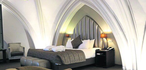 Was tun mit entweihten Kirchen?