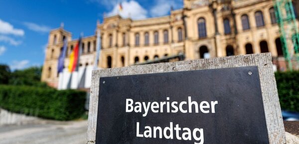 Bayerischer Landtag ermahnt AfD und droht mit Ordnungsgeld 