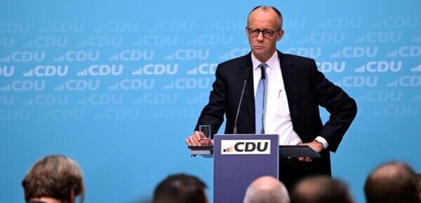 Regierung wirbt um Investoren: "Deutschland ist zurück"