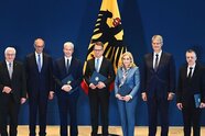 Kabinettsumbau vollzogen: Steinmeier ernennt drei Minister