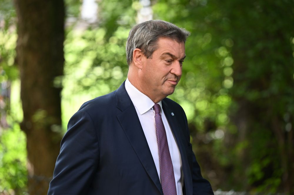 Keine Rückkehr zum PolitAlltag