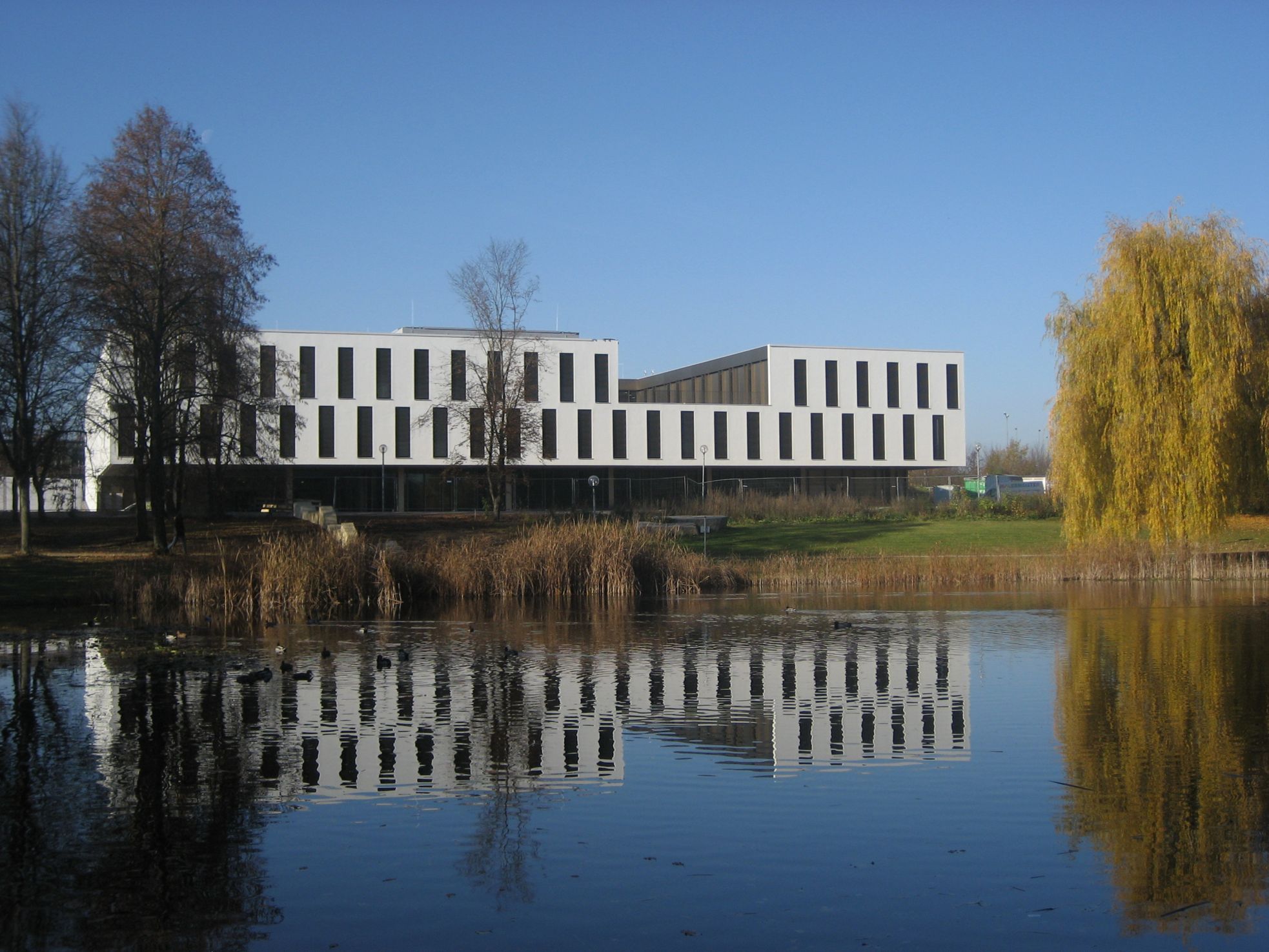 Endlich alle Einrichtungen vereint